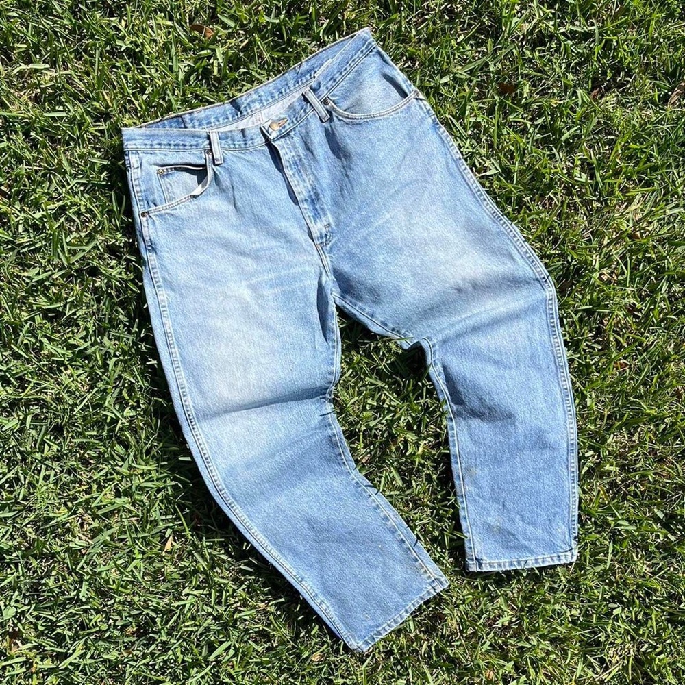 Men's Wrangler Blue Jeans